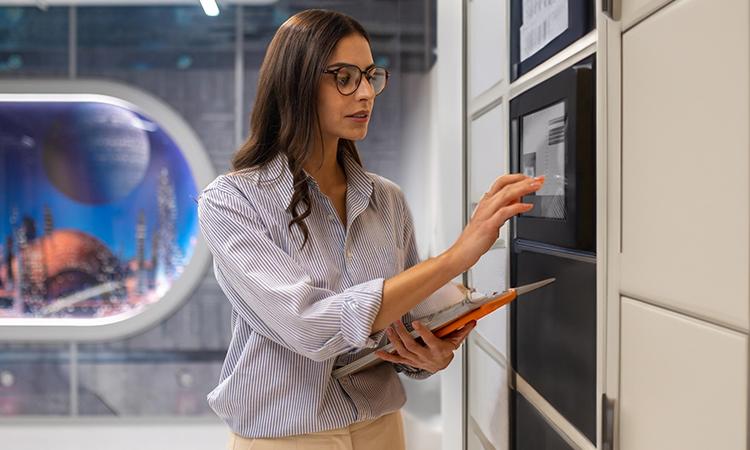 مدیریت کلید و دارایی‌ها